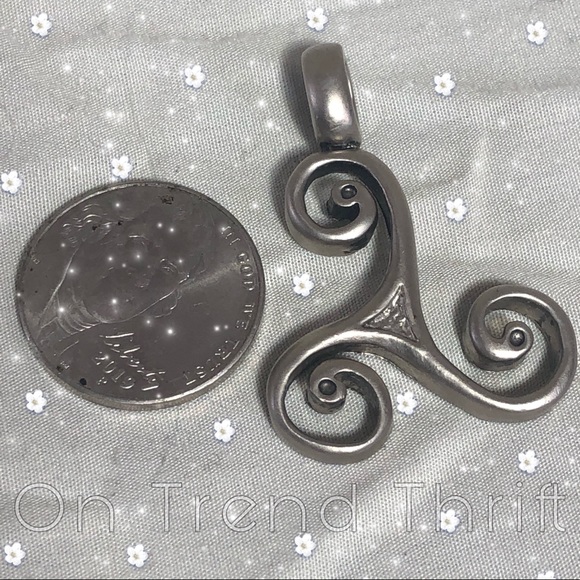 Jewelry - SOLD SOLD SOLD Celtic Pagan Silver Pendent Necklac